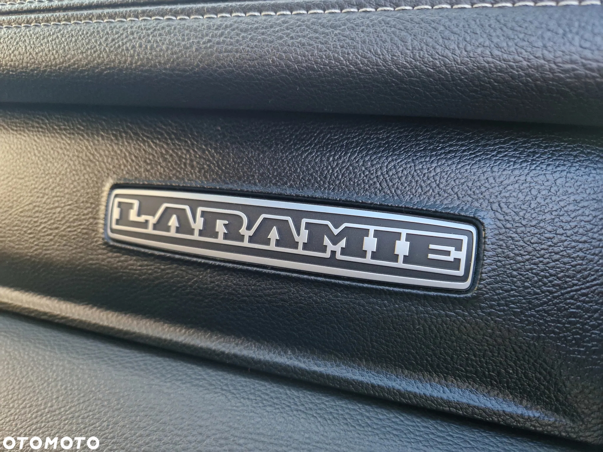 Dodge RAM 1500 5.7 4x4 - 29