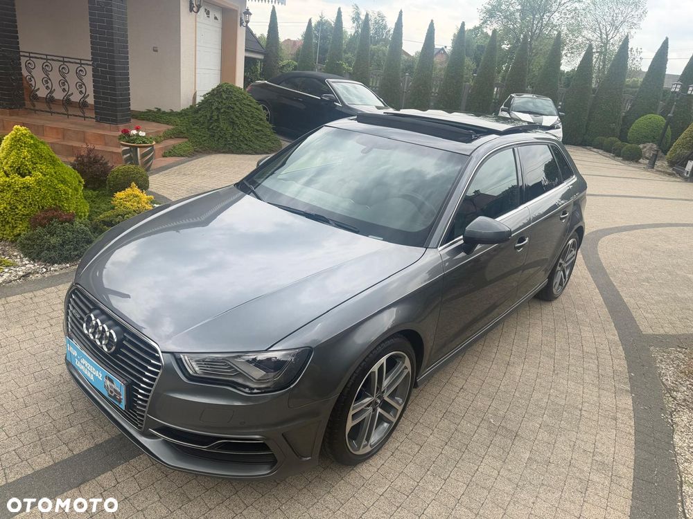 Audi A3 Sportback 1.4 TFSI e-tron S line Sportpaket - 1