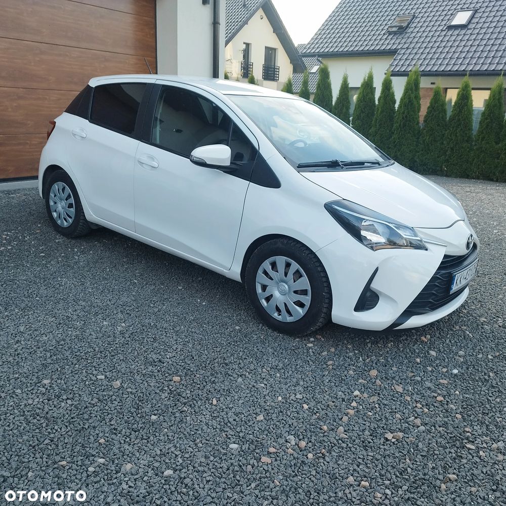 Toyota Yaris 1.0 Active EU6 - 4