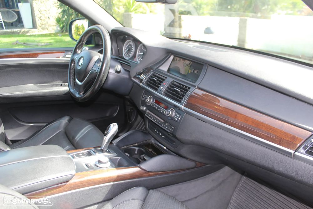 BMW X6 35 d xDrive - 28