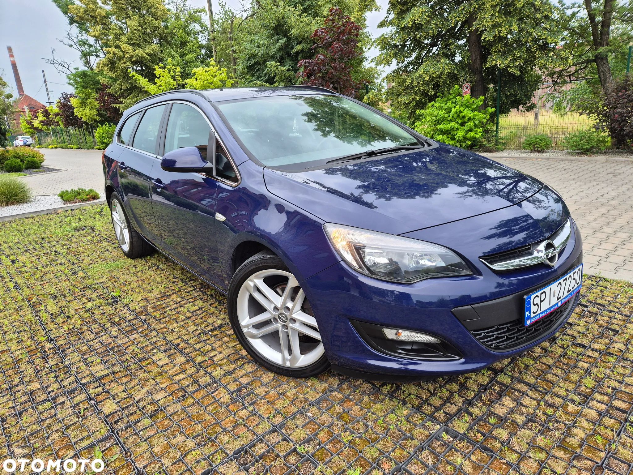Opel Astra 1.6 Sports Tourer Style - 1
