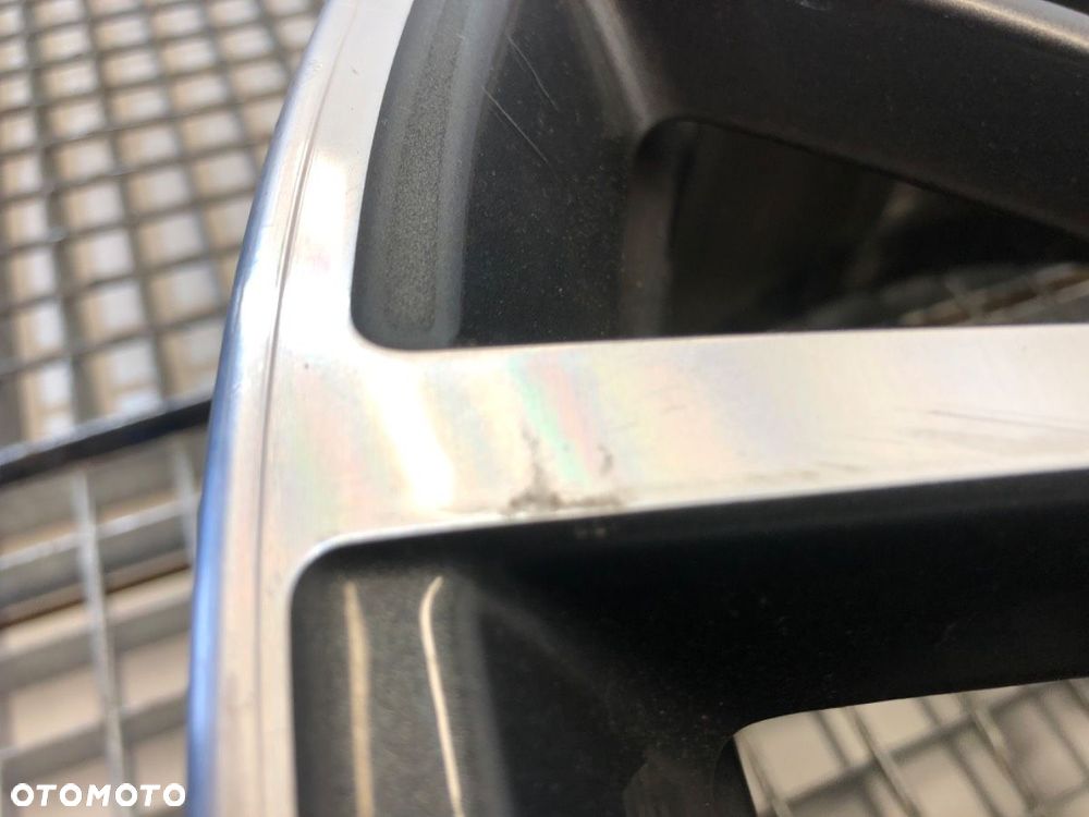 FELGA ALU 19 9J 5X112 66,1 ET 44  BMW   6894840 - 2