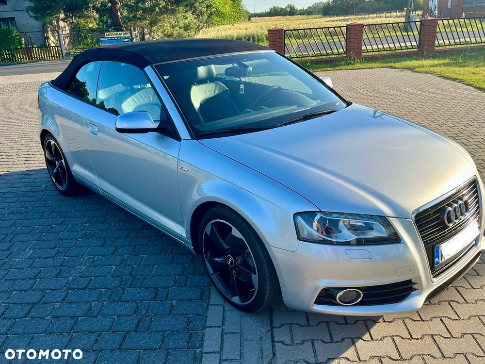 Audi A3 Cabrio 2.0 TDI DPF S tronic S Line Sportpaket - 10