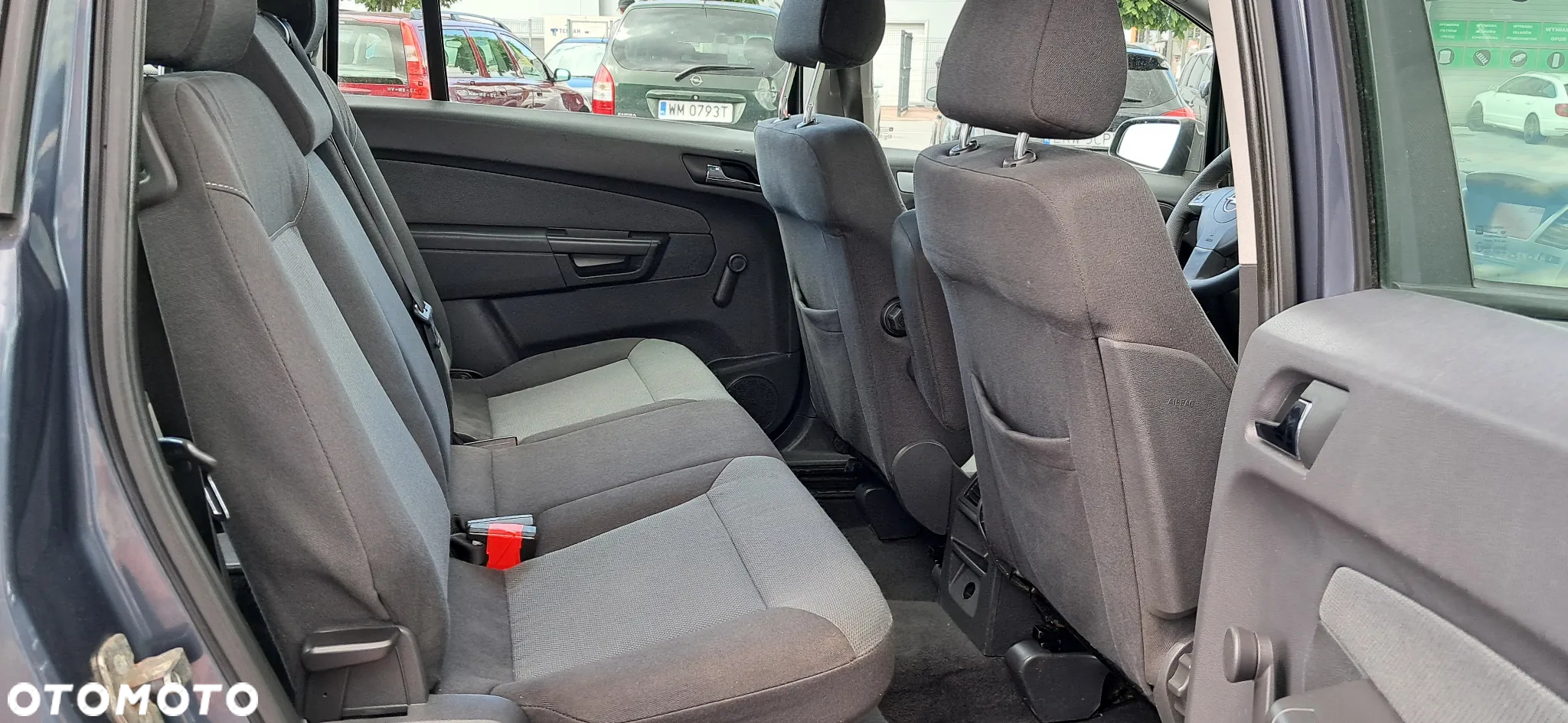Opel Zafira 1.8 Enjoy - 12