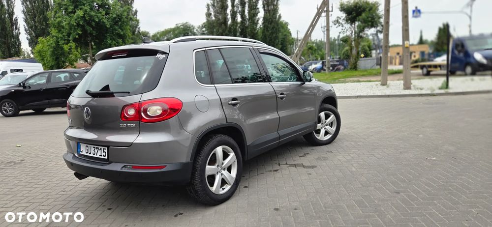Volkswagen Tiguan 2.0 TDI DPF BlueMotion Technology Exclusive - 14