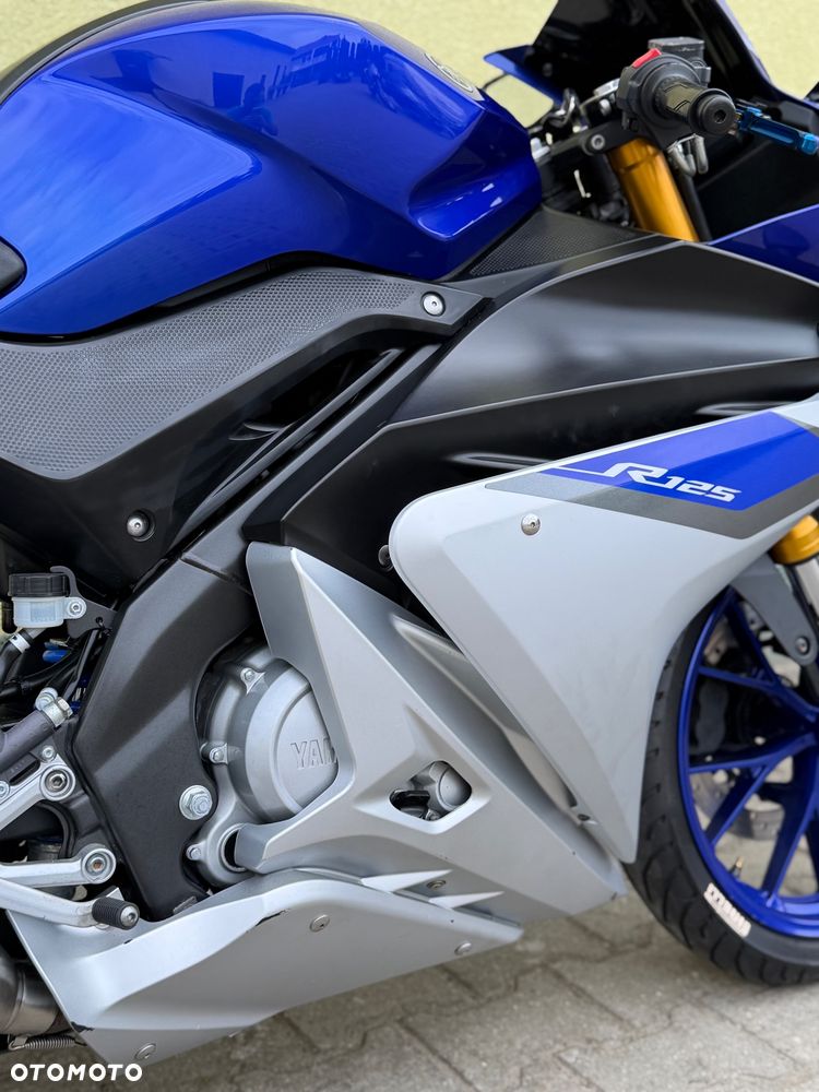 Yamaha YZF - 15