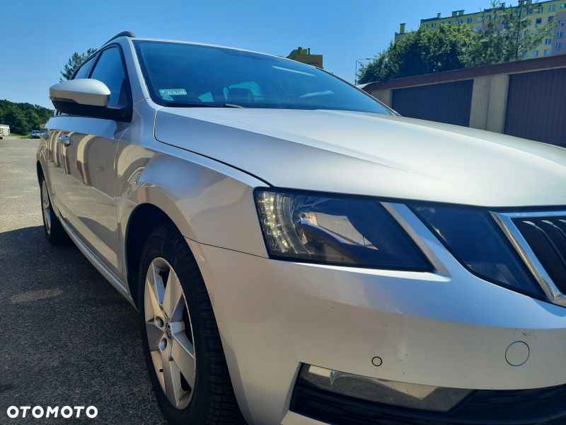 Skoda Octavia 2.0 TDI Ambition EU6 - 23