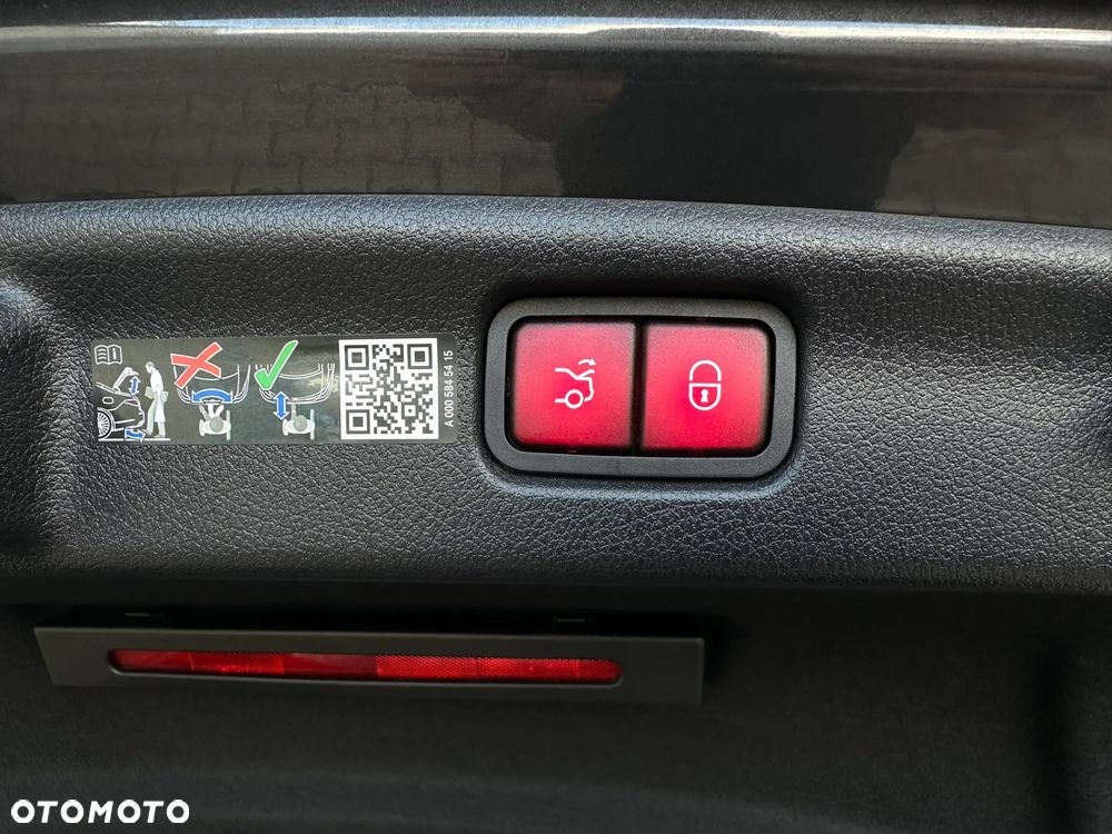 Mercedes-Benz Klasa C AMG 63 S E Performance PHEV 4-Matic - 40