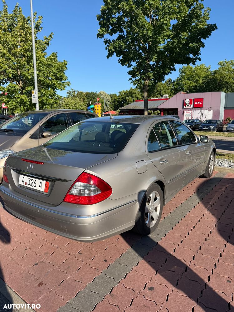 Mercedes-Benz E 220 CDI Automatik Elegance DPF - 4