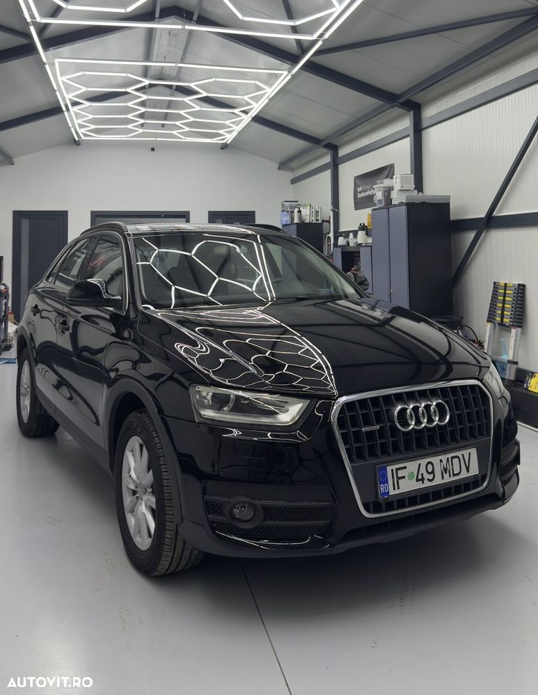 Audi Q3 - 1