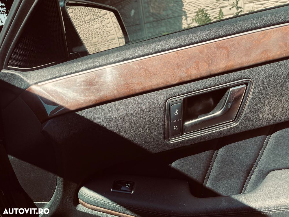 Mercedes-Benz E 220 CDI 7G-TRONIC Elegance - 8