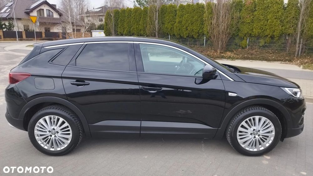 Opel Grandland X 1.2 T GPF Design Line S&S - 4