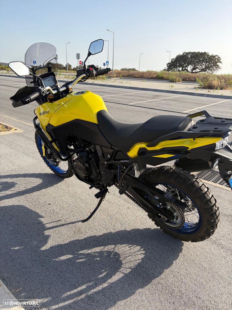 Suzuki DL 800 DE Adventure - 2