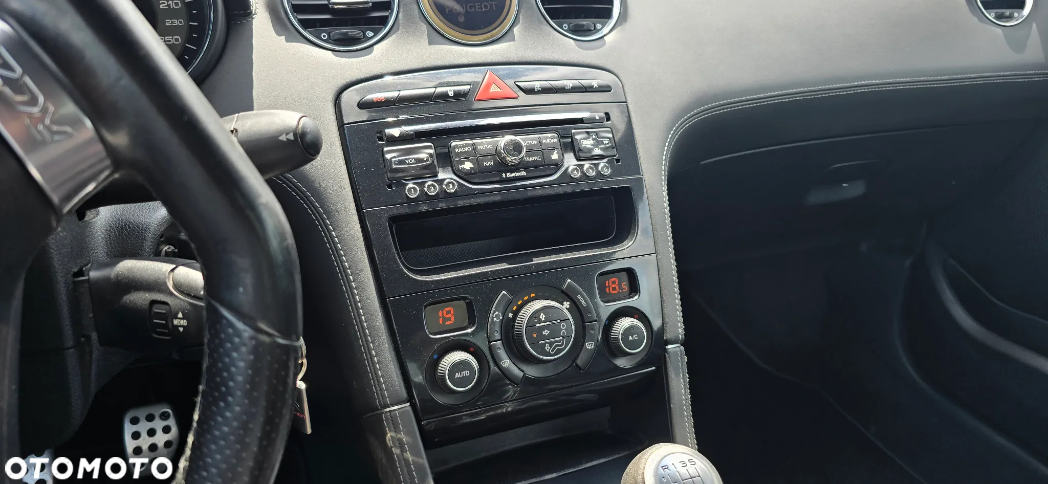 Peugeot RCZ 2.0 HDi FAP 160 - 26