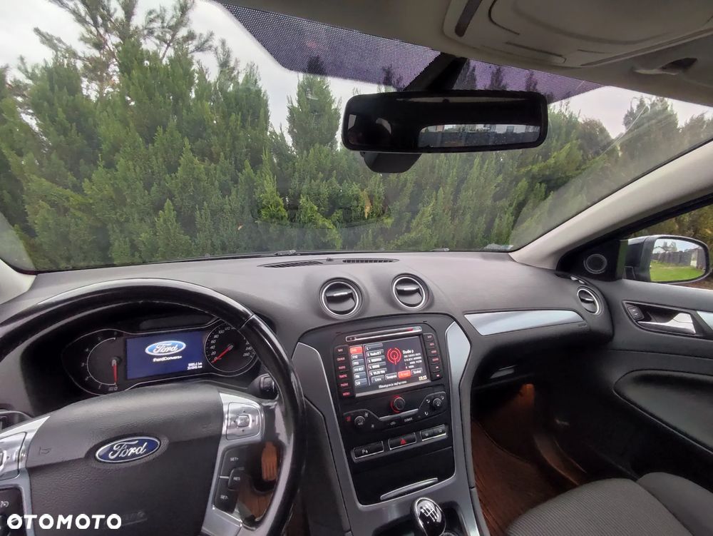 Ford Mondeo 2.0 TDCi Titanium - 17