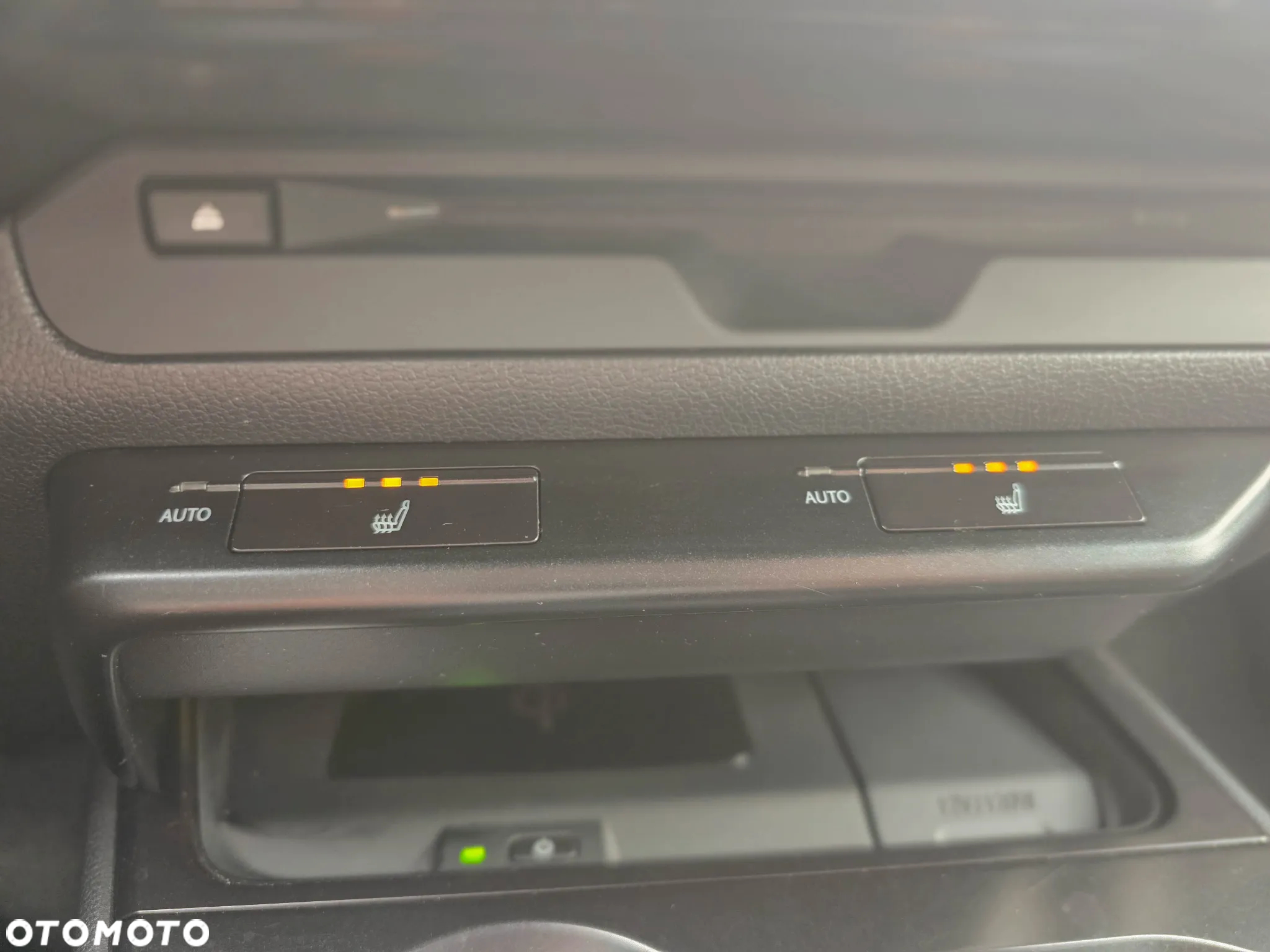 Lexus UX 250h Prestige 2WD - 17