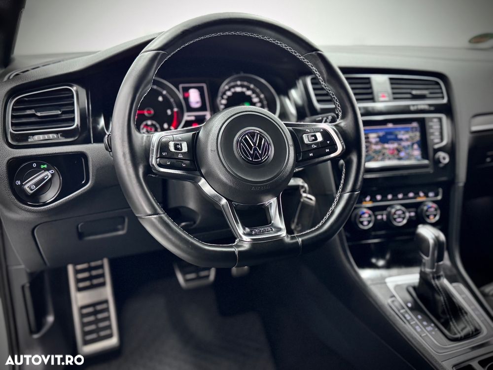 Volkswagen Golf GTD 2.0 TDI SCR DSG - 28