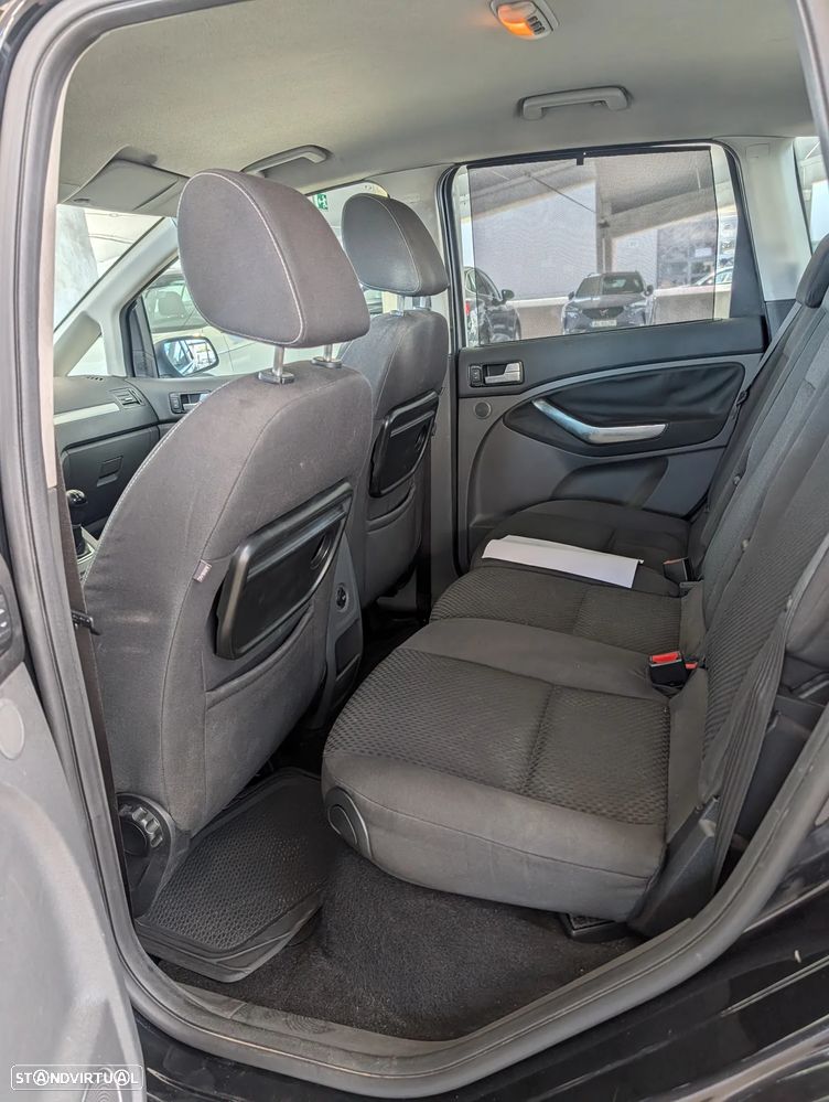 Ford C-Max 1.6 TDCi Titanium - 8