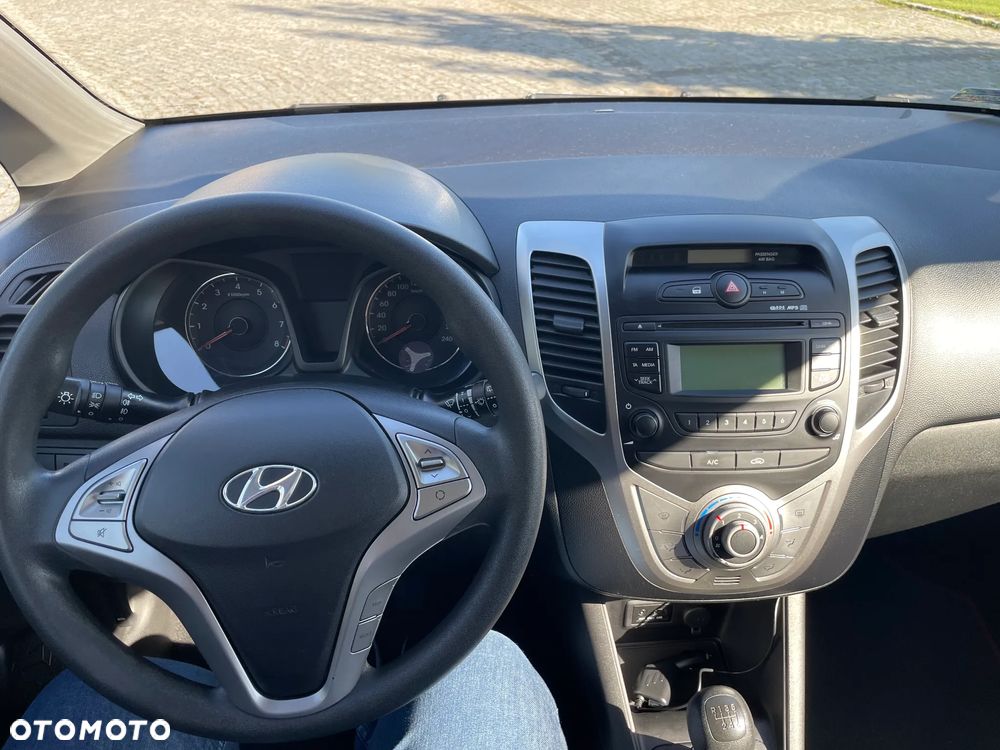 Hyundai ix20 - 12