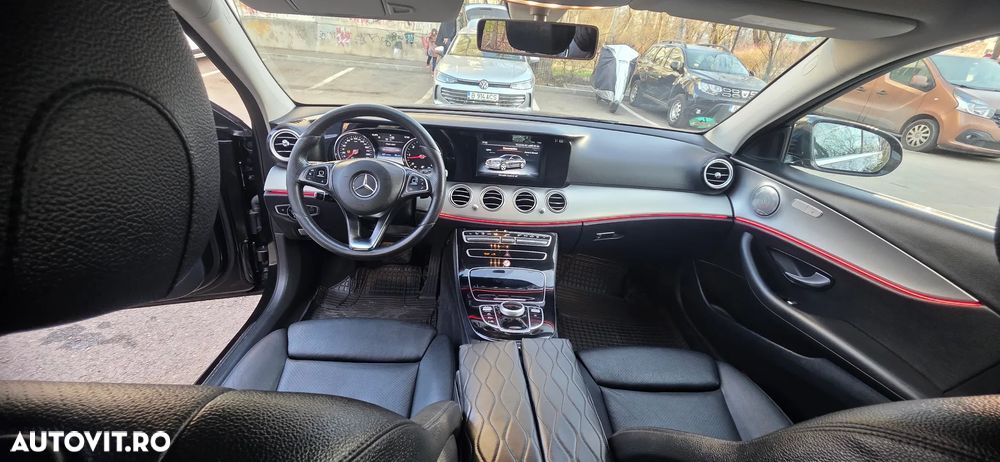 Mercedes-Benz E 220 d 9G-TRONIC AMG Line - 26