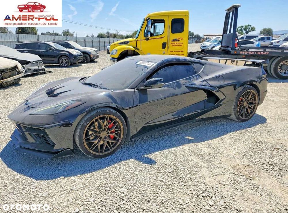 Chevrolet Corvette - 1