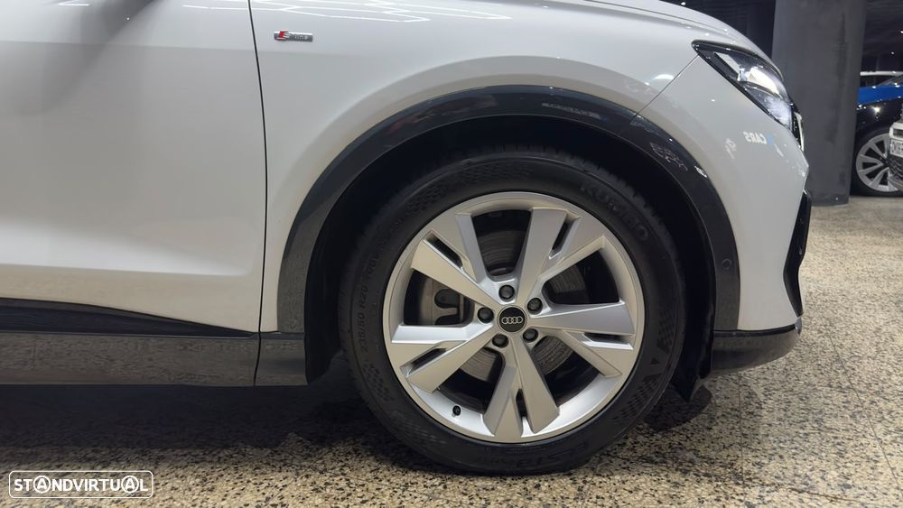 Audi Q4 Sportback e-tron 40 82 kWH - 12