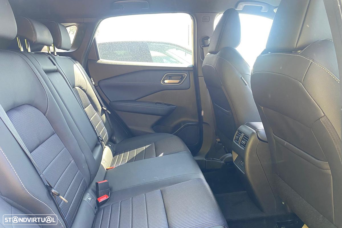 Nissan Qashqai 1.3 DIG-T Tekna - 10