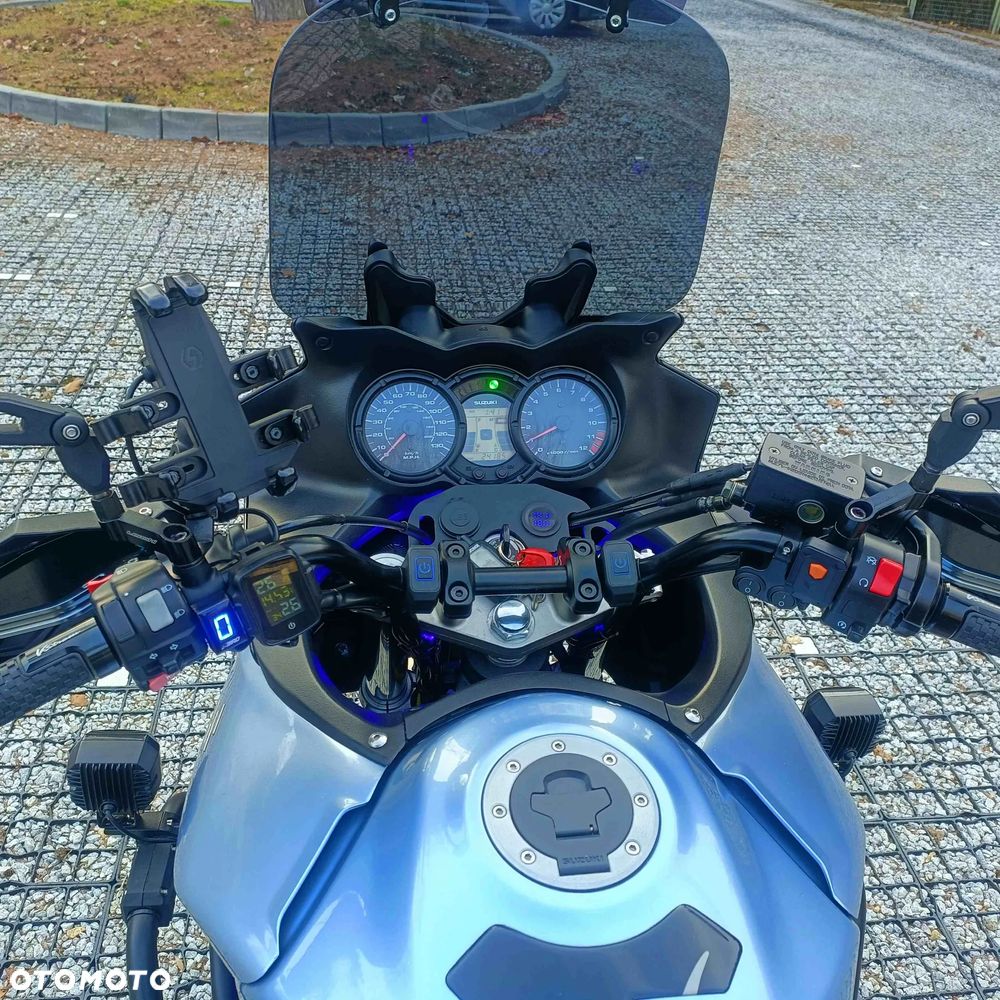 Suzuki DL - 5