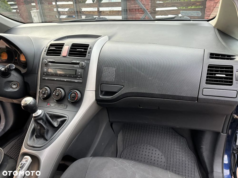 Toyota Auris 1.4 D-4D Life - 6