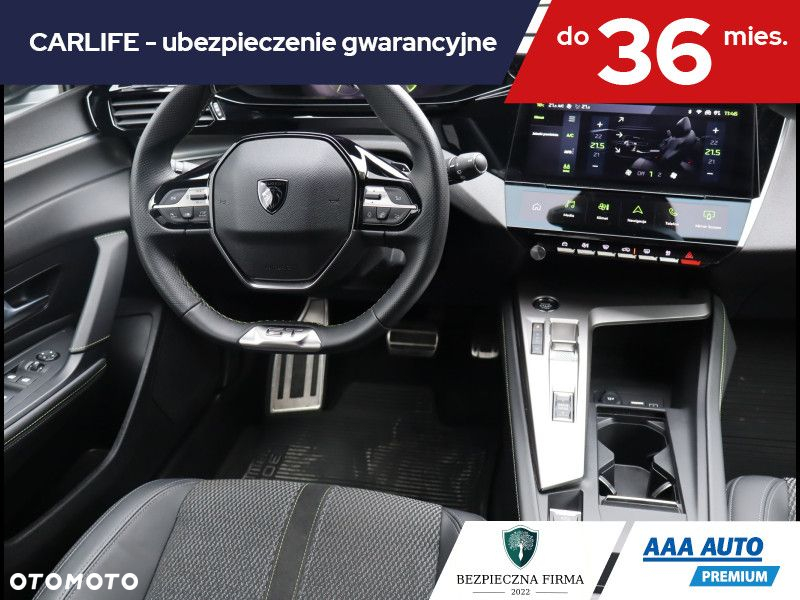 Peugeot 308 - 8