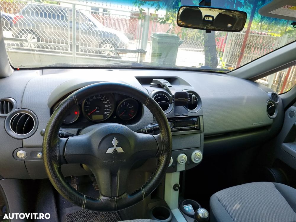 Mitsubishi Colt 1.3 Invite + - 5