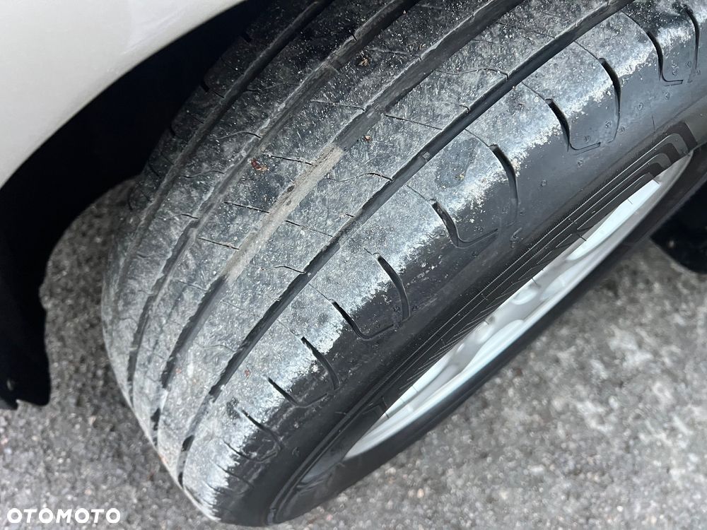 Volvo XC 60 2.0T Powershift RDesign - 27