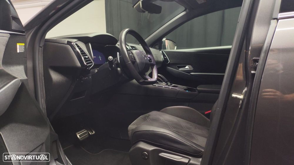 DS DS7 Crossback E-Tense Performance Line EAT8 - 9