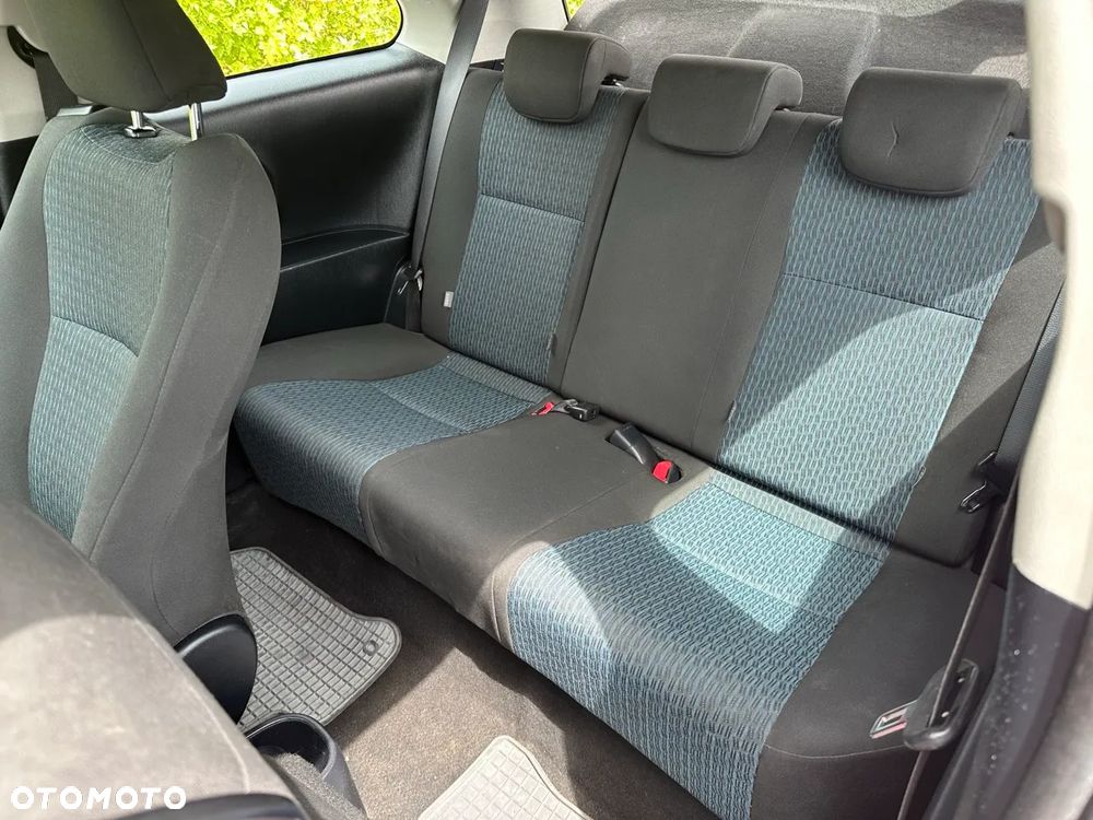 Toyota Yaris 1.0 Active - 9