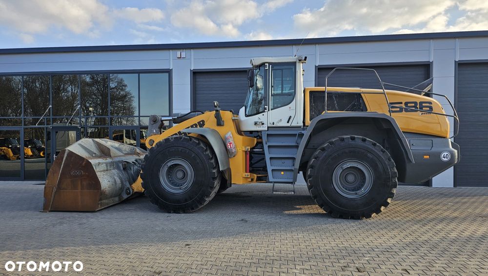 Liebherr L586 XPOWER 2020r - 6