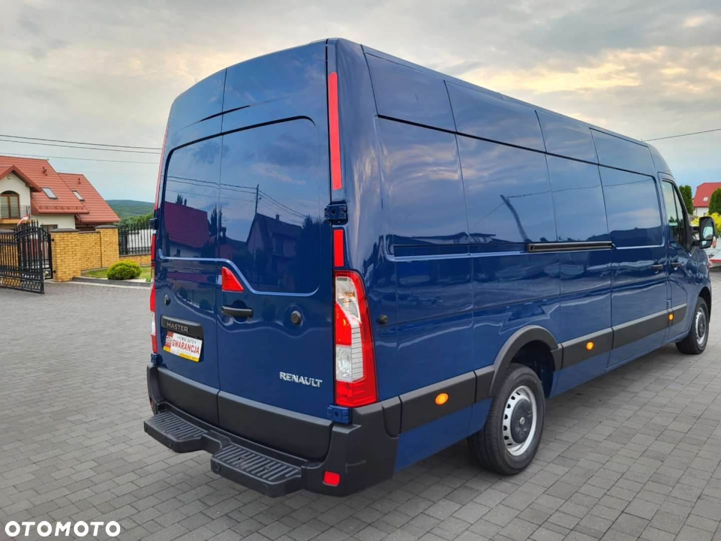 Renault Master Maxi L4H2 Salon Polska - 8