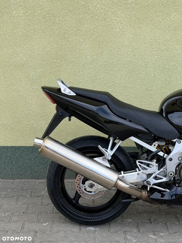 Honda CBR - 9