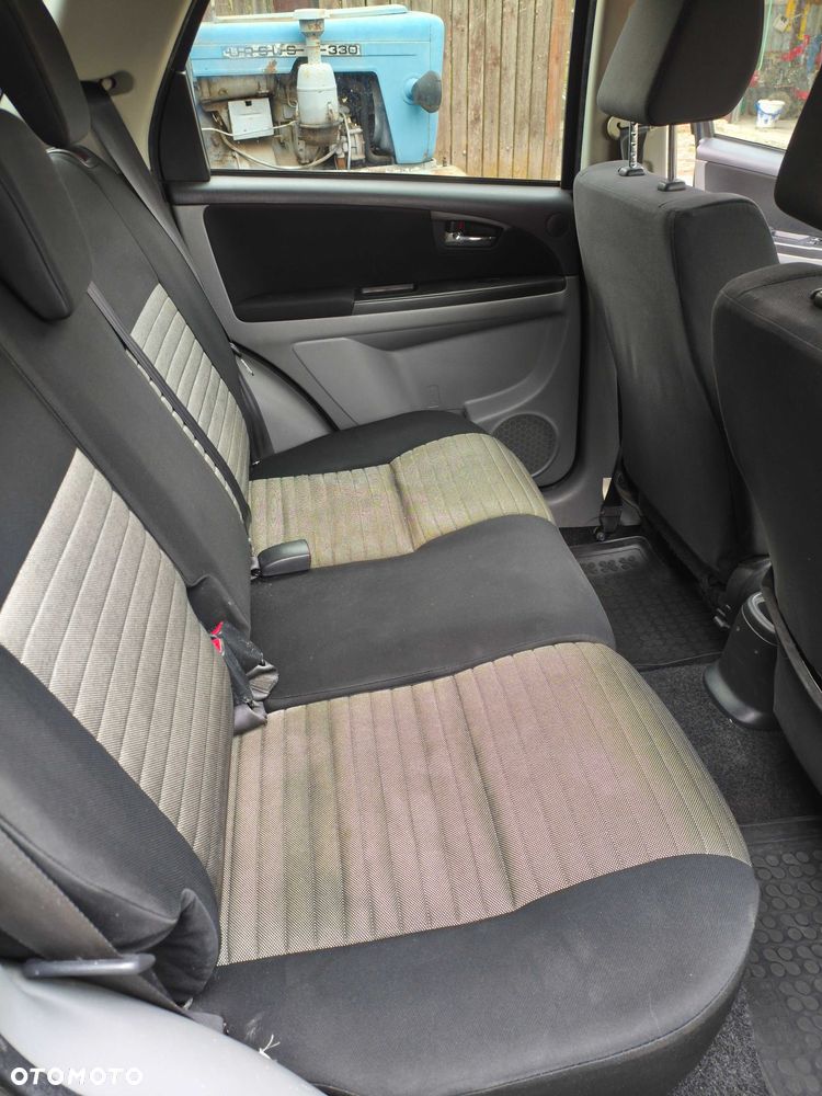 Suzuki SX4 - 6