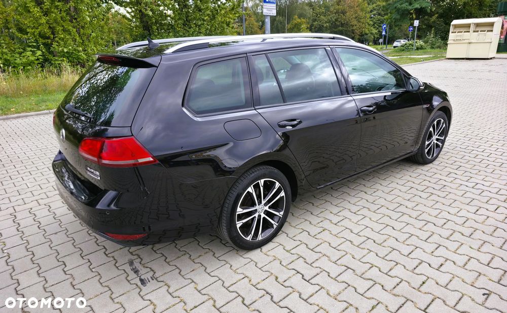 Volkswagen Golf 2.0 TDI BlueMotion Technology Lounge - 8