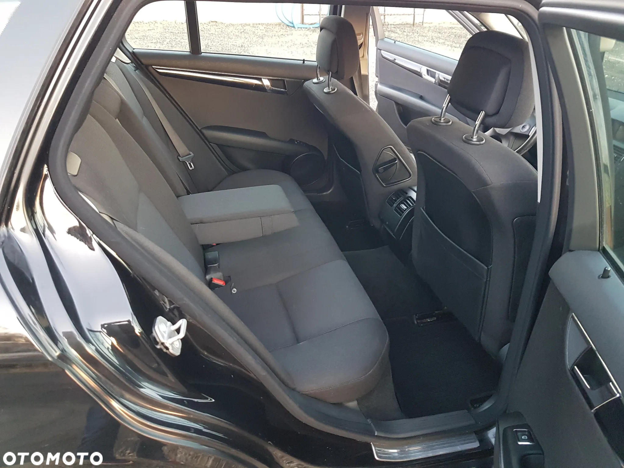 Mercedes-Benz Klasa C 200 T (BlueEFFICIENCY) Avantgarde - 15