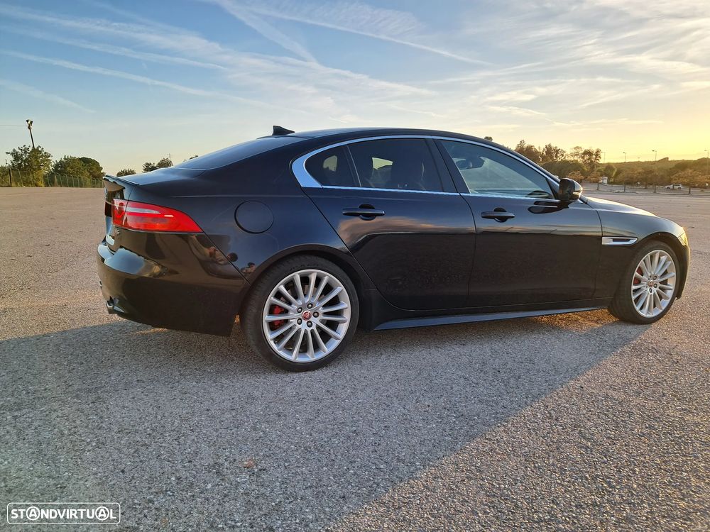 Jaguar XE 3.0 V6 S/C S - 4