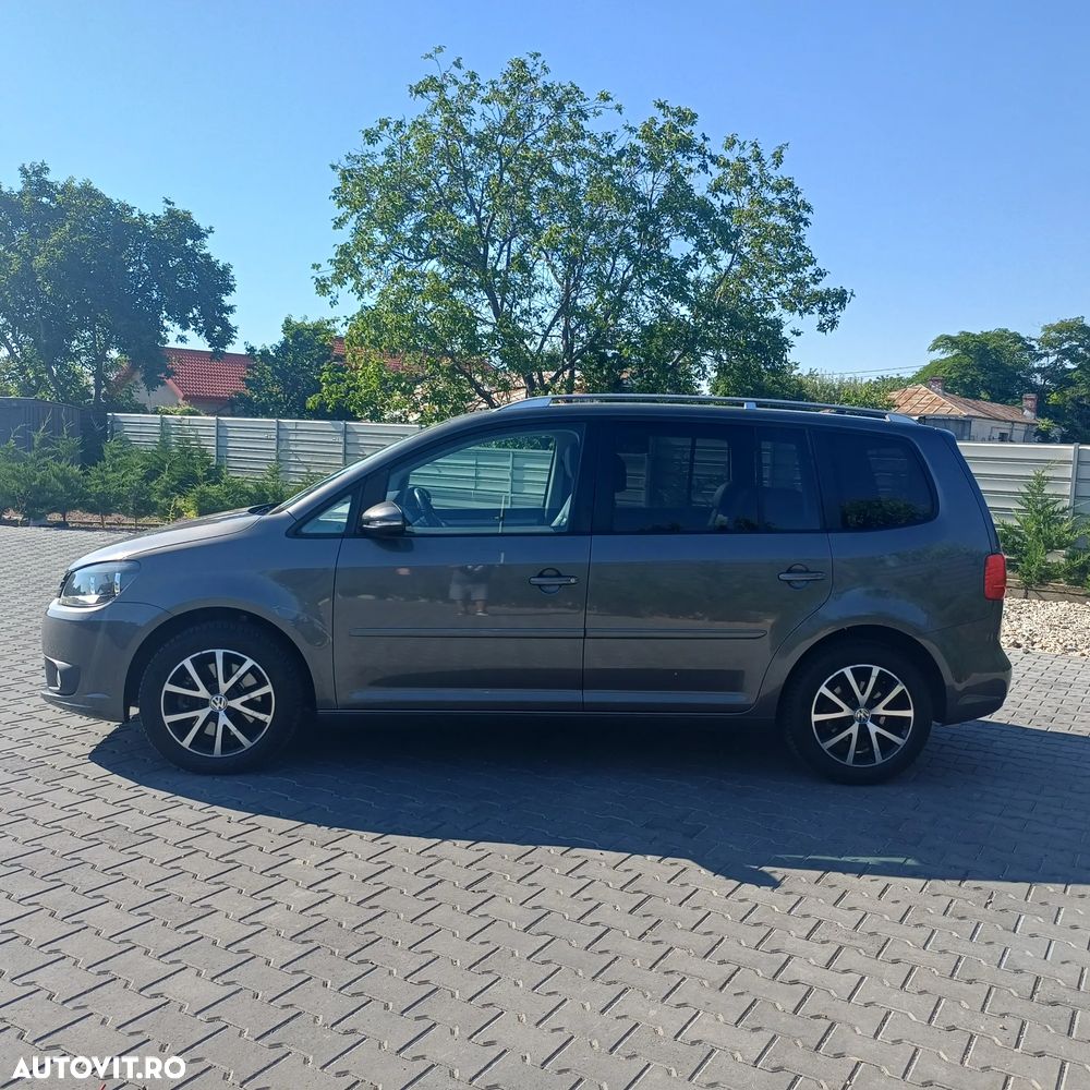 Volkswagen Touran 2.0 TDI DPF Highline - 5