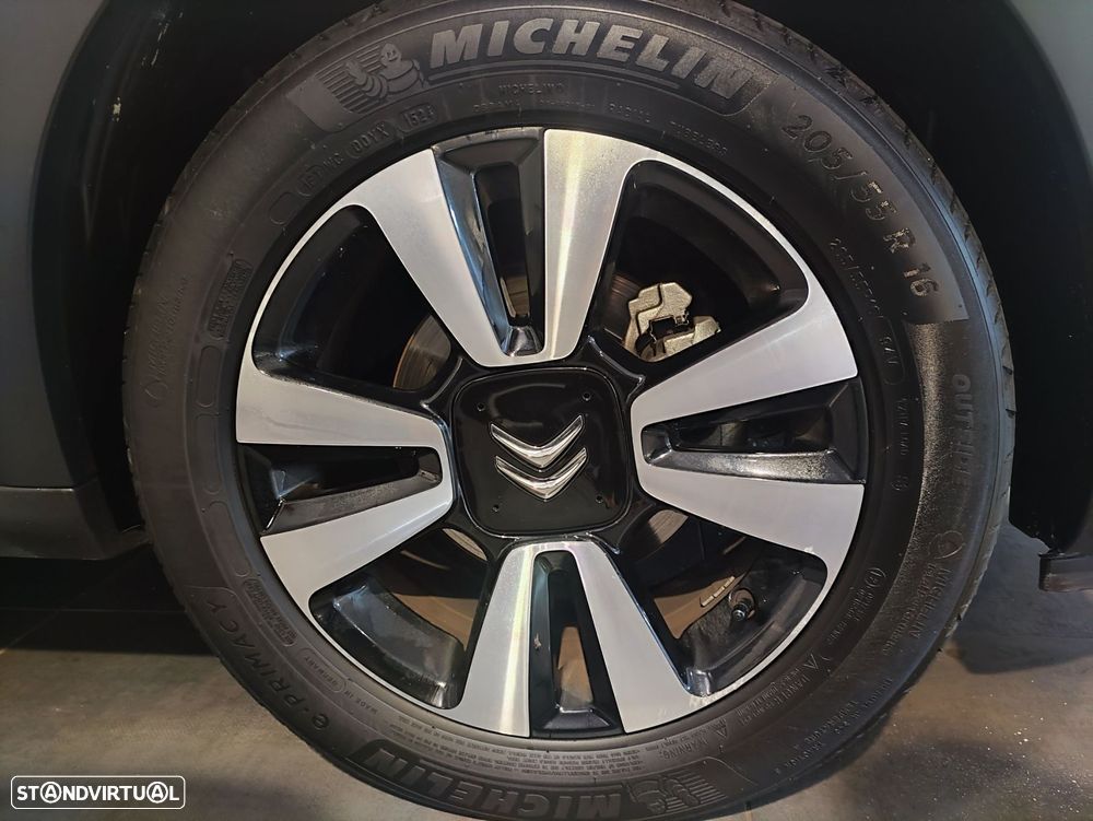 Citroën C3 1.2 PureTech Max - 5