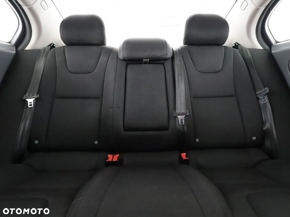 Volvo S60 D4 Kinetic - 19