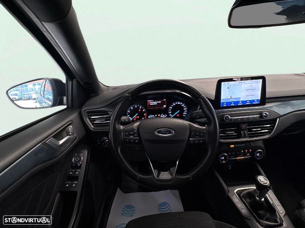 Ford Focus SW 1.0 EcoBoost Active - 12