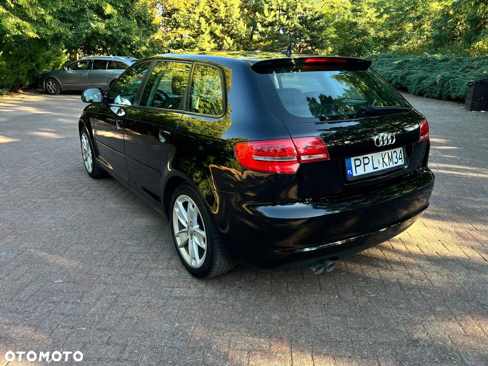 Audi A3 Sportback - 18