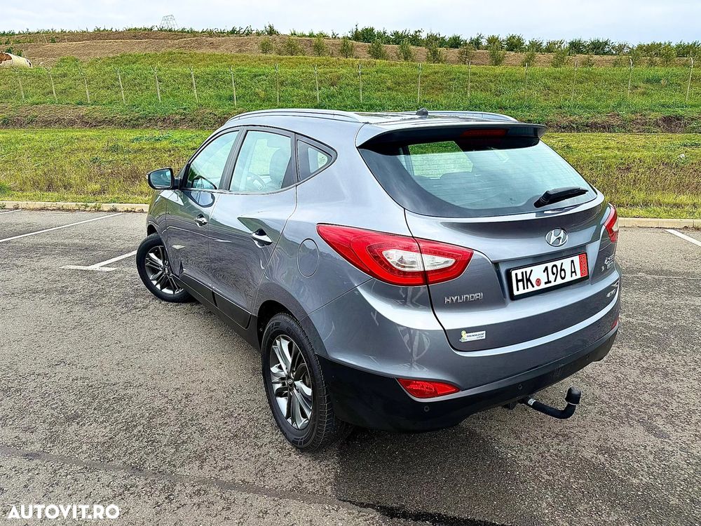 Hyundai ix35 2.0 CRDI 4WD Automatik Fifa World Cup Silver Edition - 6