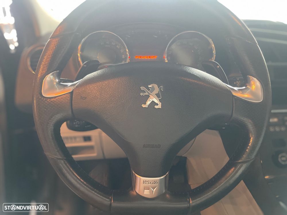 Peugeot 3008 2.0 HDi Hybrid4 - 10