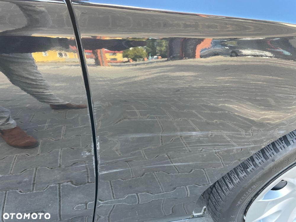 BMW Seria 1 118i - 38