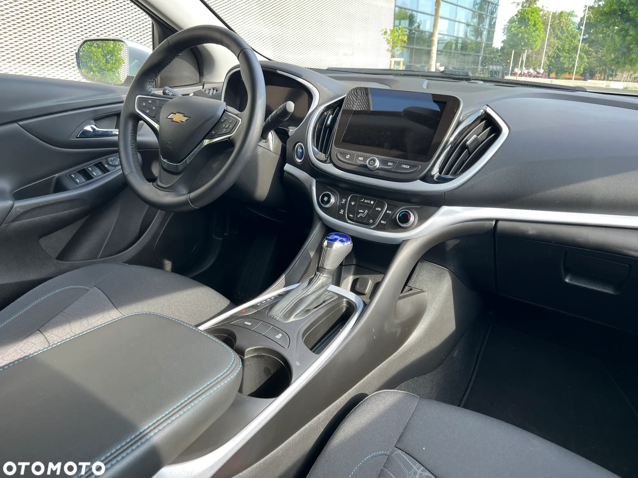 Chevrolet Volt - 11